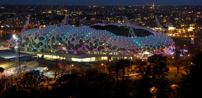 案例分享: 澳洲墨尔本矩形体育场特殊照明